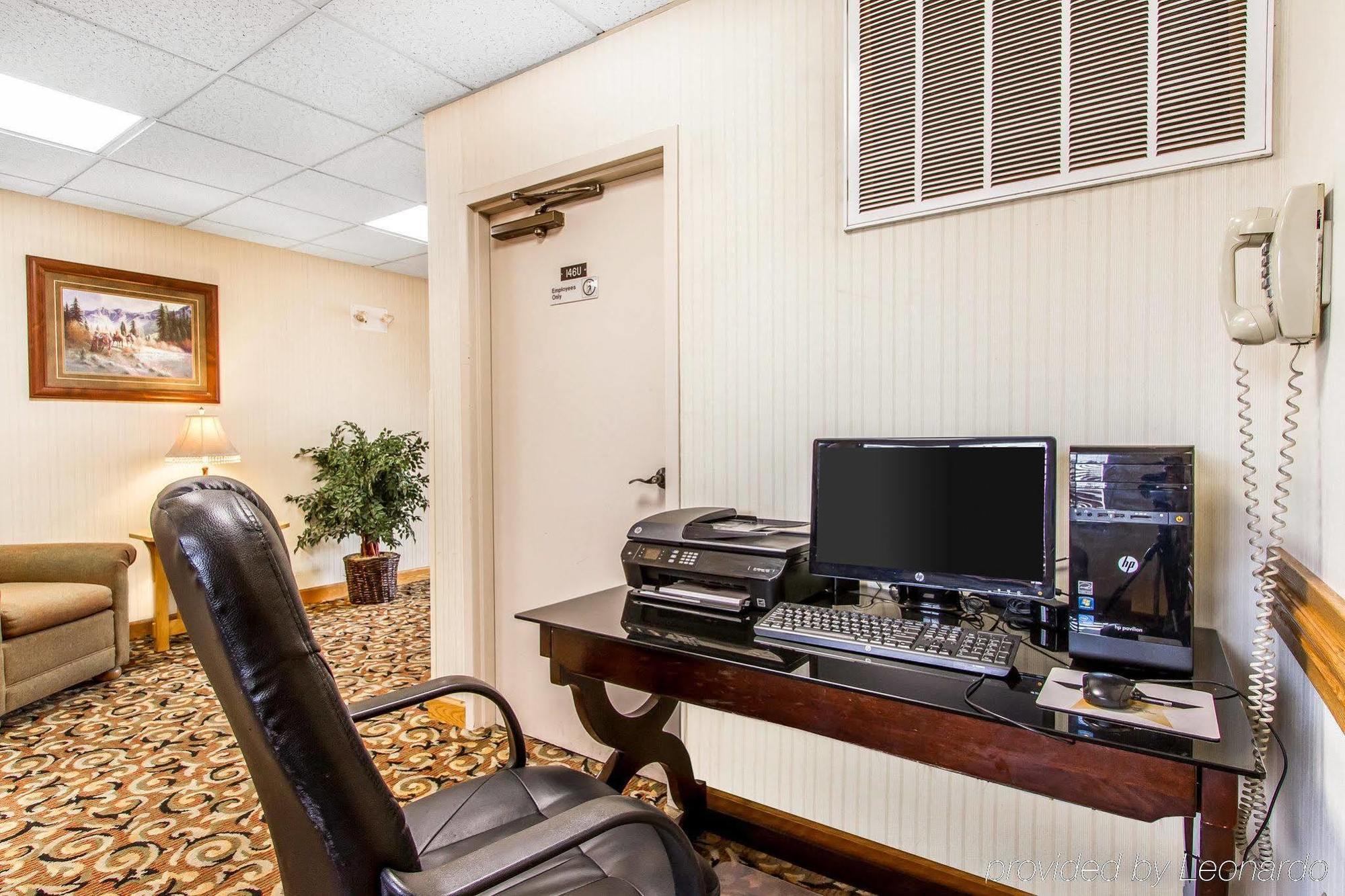 Quality Inn & Suites Marion Ngoại thất bức ảnh